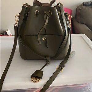 Barely wore Michael Kors buckle bag